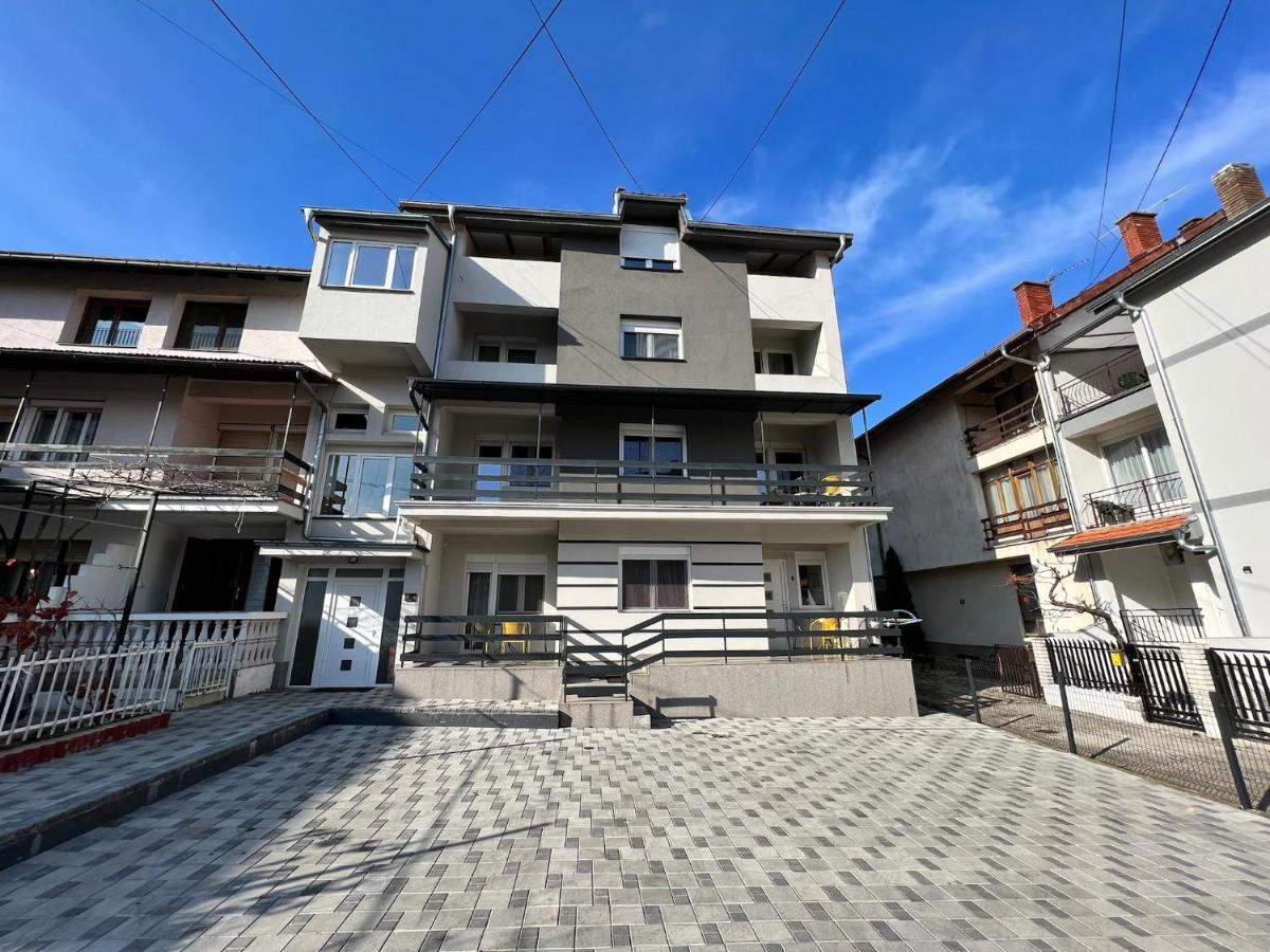 Apartments Velickovic ソコバニャ エクステリア 写真