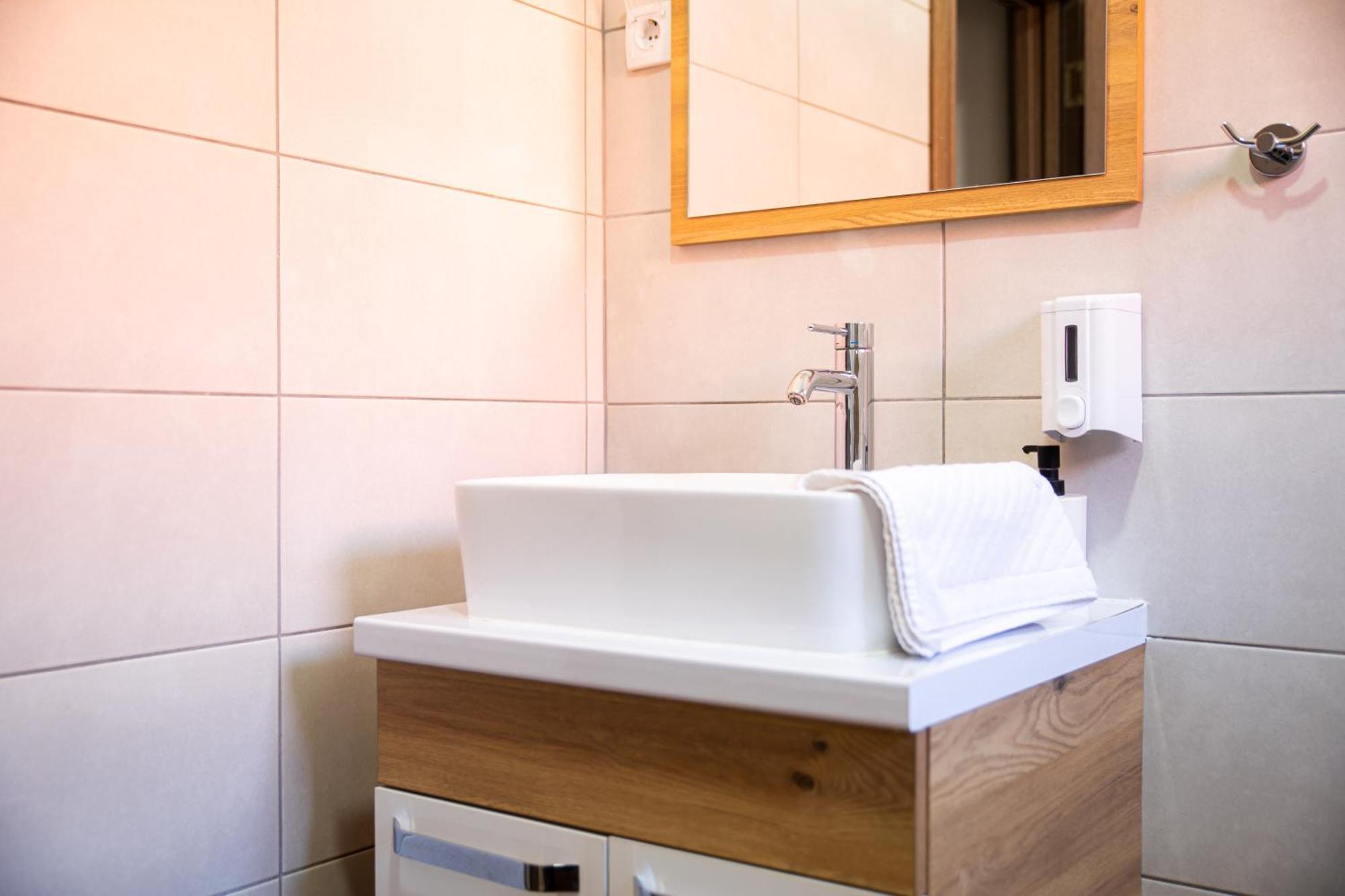 Apartments Velickovic ソコバニャ エクステリア 写真